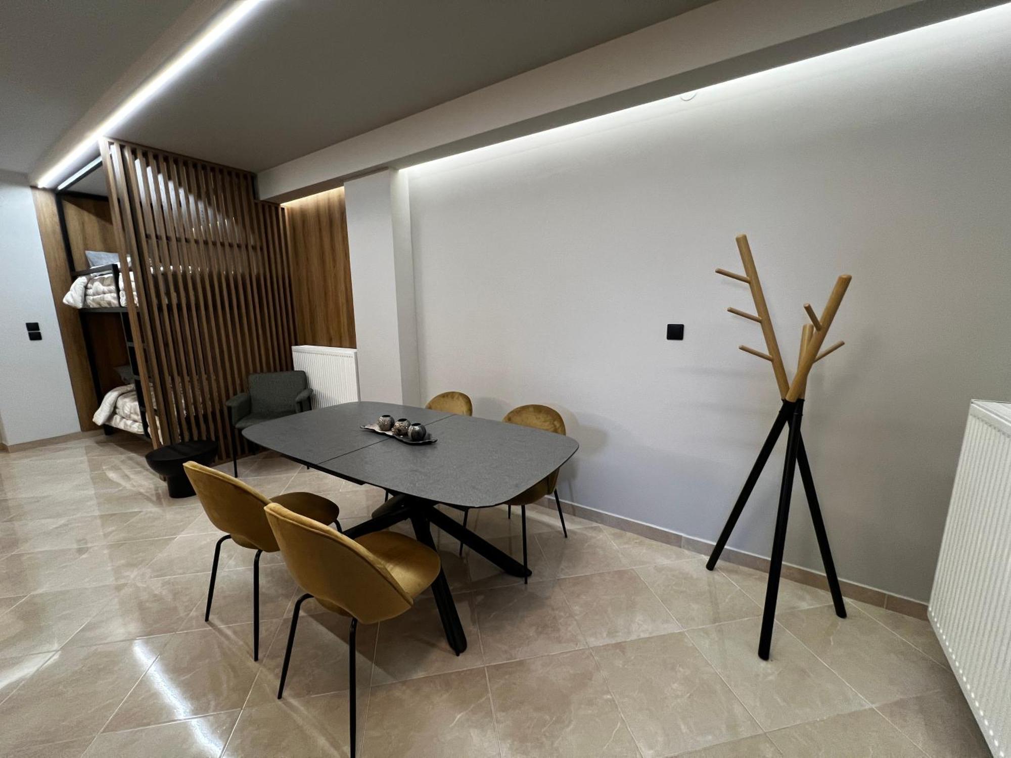Suite Rooms - Fine Living Vevi Luaran gambar