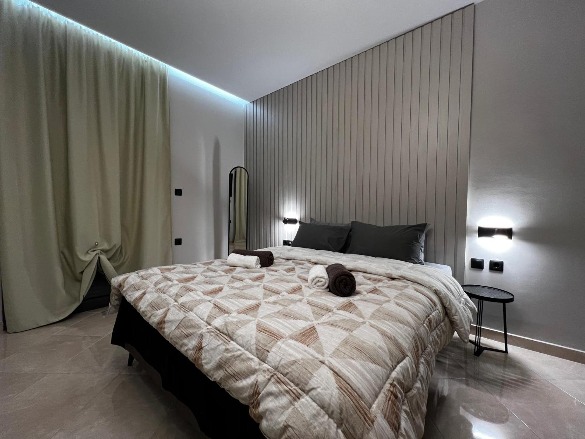Suite Rooms - Fine Living Vevi Luaran gambar